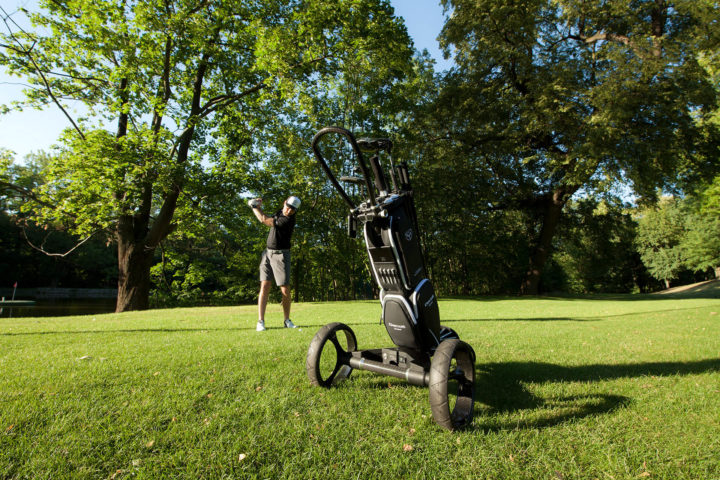 Geum Personal Golf Trolley - Innovative golf cart solutions at Golfist.cz